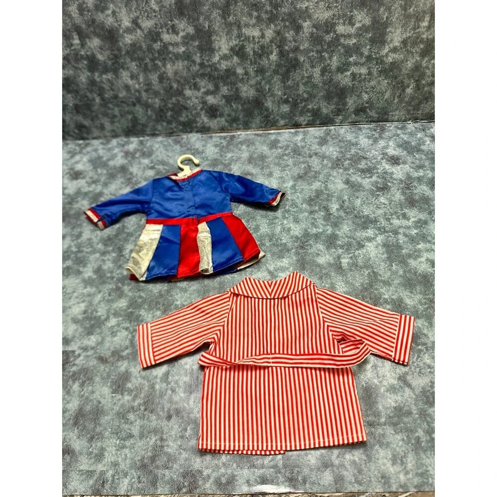 Pleasant Company clothes set doll
